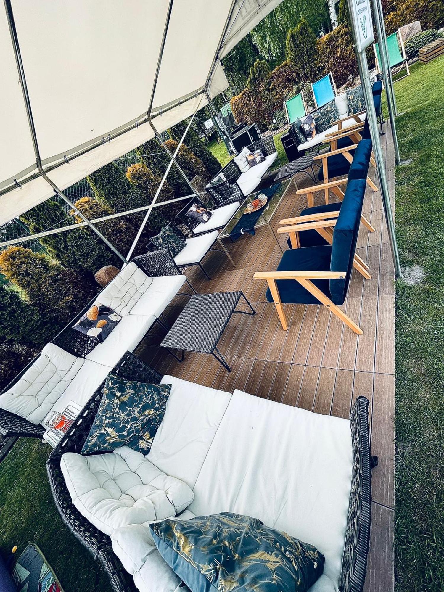 Karczma-Koszwice Bed & Breakfast エクステリア 写真